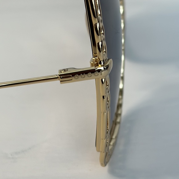 💯 - New Authentic GUCCI Oversized Square Chain Sunglasses Women's GG1033S 002 - Picture 9 of 17